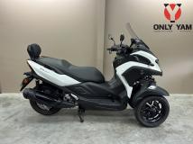 YAMAHA TRICITY 300