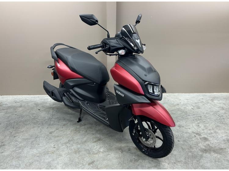 YAMAHA RayZR 125