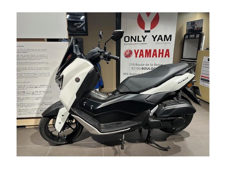 YAMAHA NMAX 125