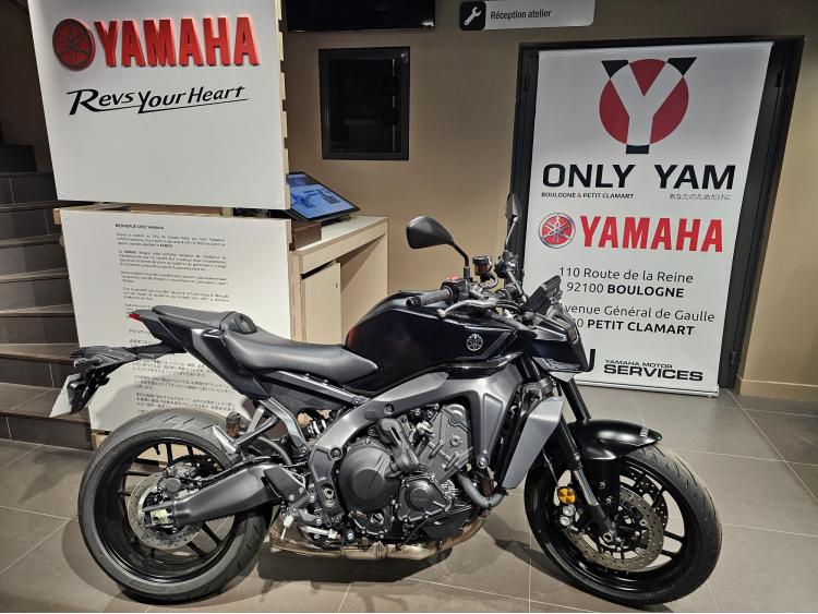 YAMAHA MT-09  Y-AMT
