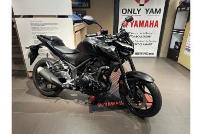 YAMAHA MT-03