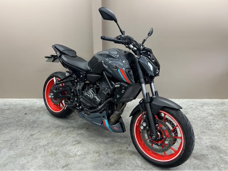 YAMAHA MT-07 (47.5CV)