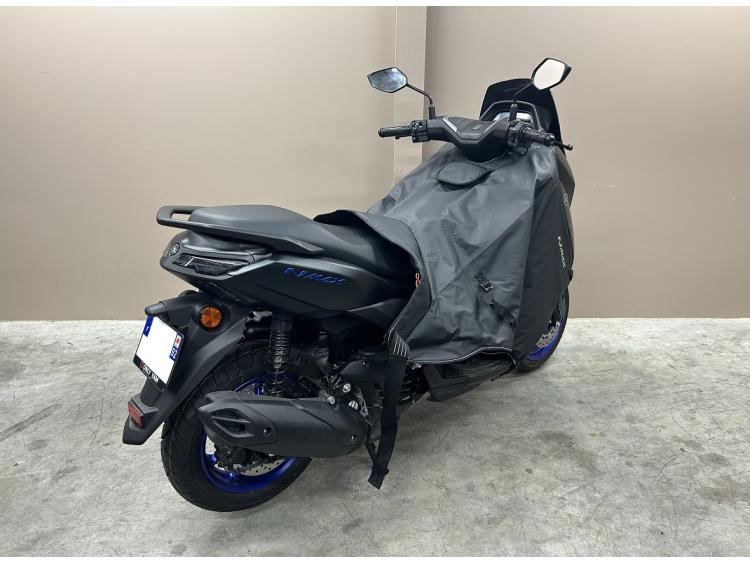 YAMAHA NMAX 125
